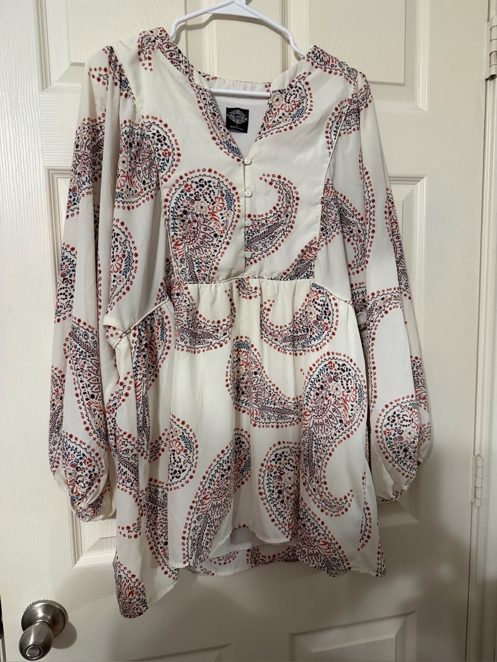 Woman’s paisley blouse size large by Cal Style